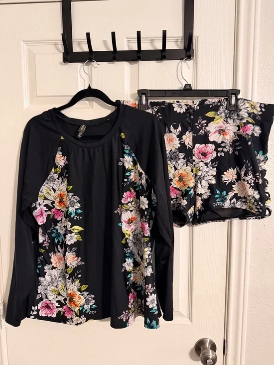 torrid Black Floral Swim Rash Guard Top with Colorful Blooms - Picture 1 of 5